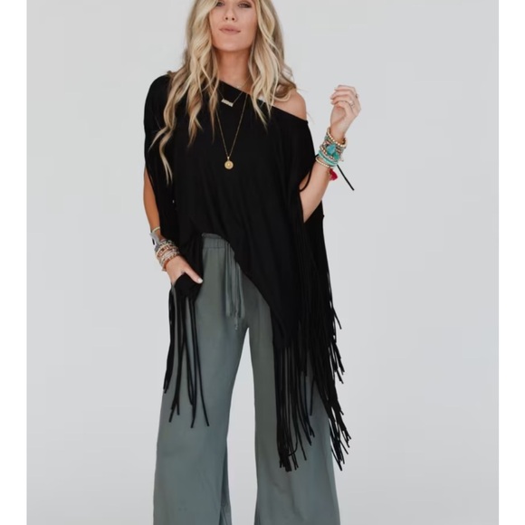 Three Bird Nest Black Fringe Tunic - Picture 1 of 4